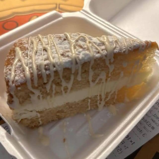Italian Lemon Macscarpone Cake.